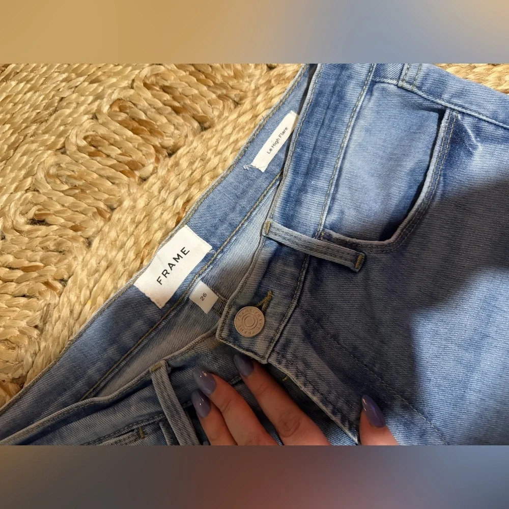 Frame Denim Le Crop Mini
Boot Step Fray  26 $248 bleached wash casual classic - Picture 4 of 5